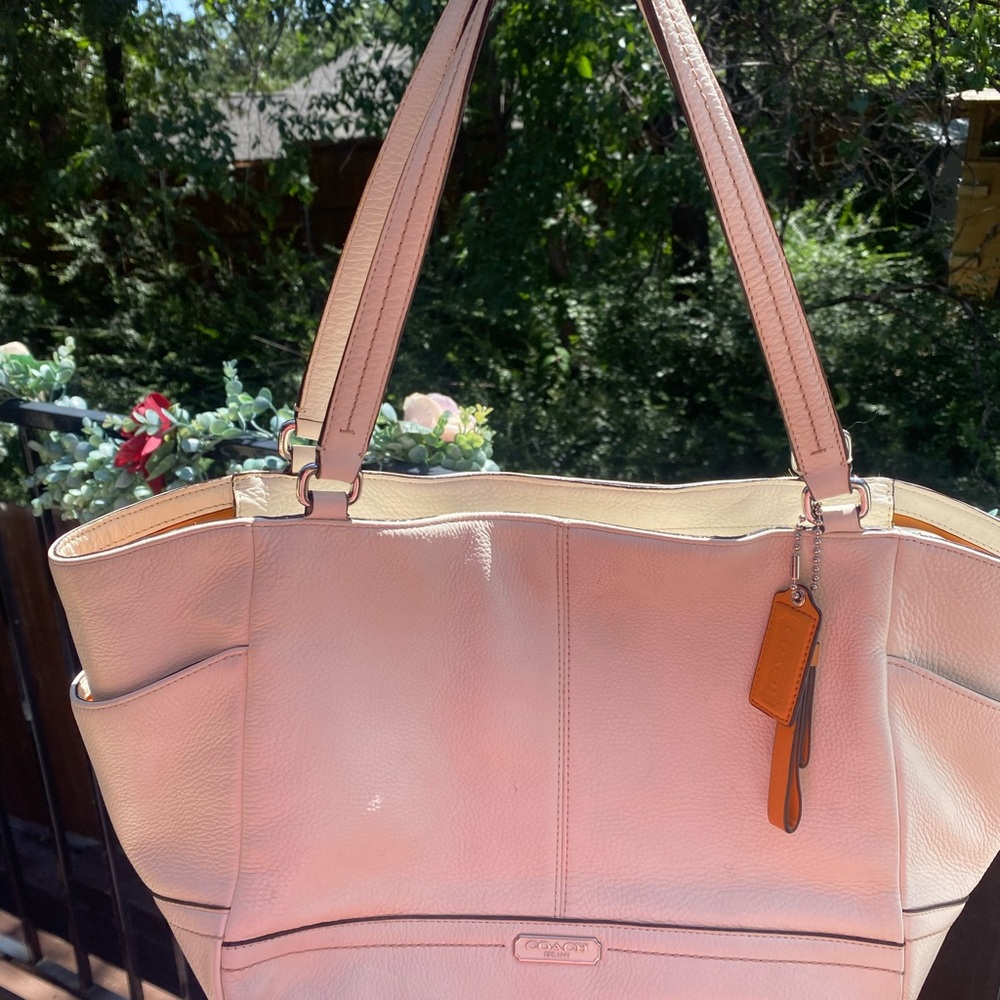 Coach Park Carrie White Leather Tote Bag F23284